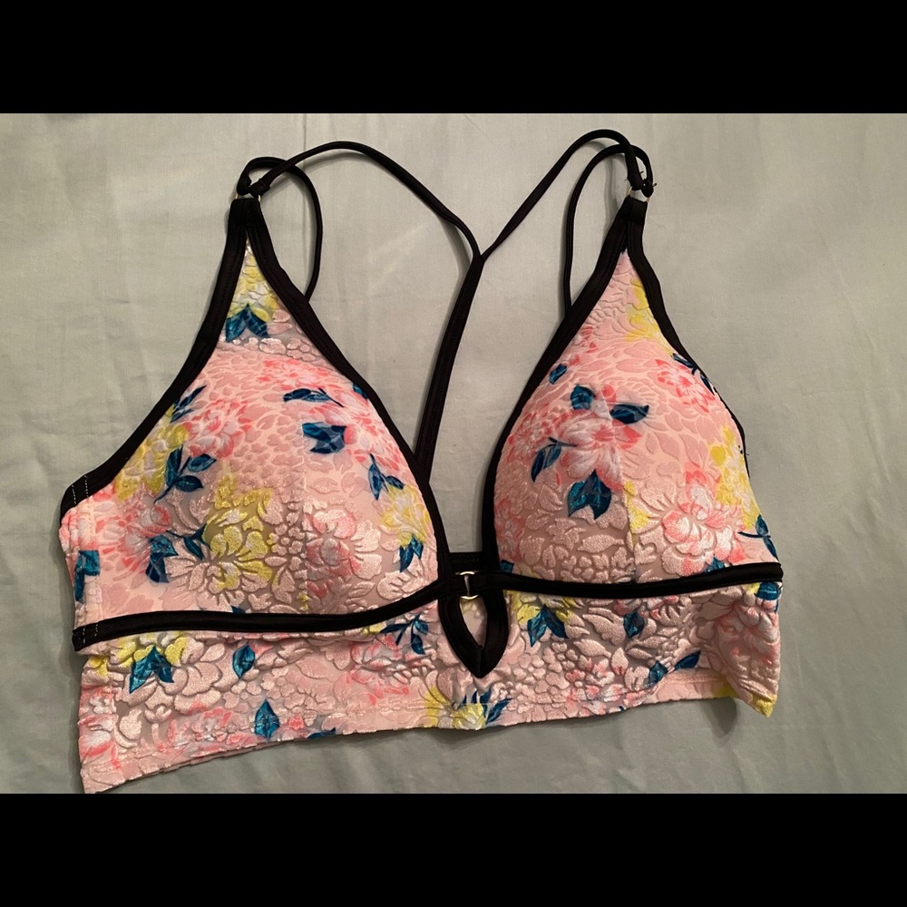VS bra limited